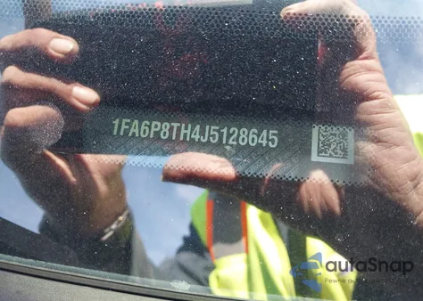 2018 Ford Mustang Ecoboost z USA, uszkodzony, nr VIN 1FA6P8TH4J5128645